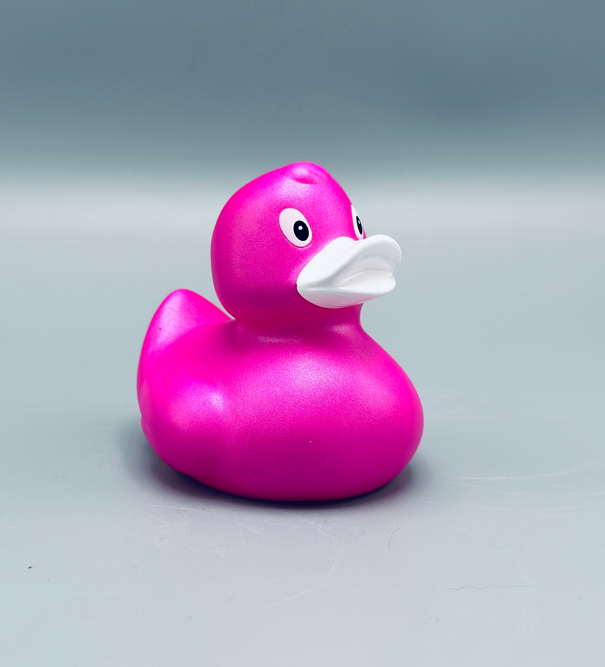 Metallic Hot Pink Duck